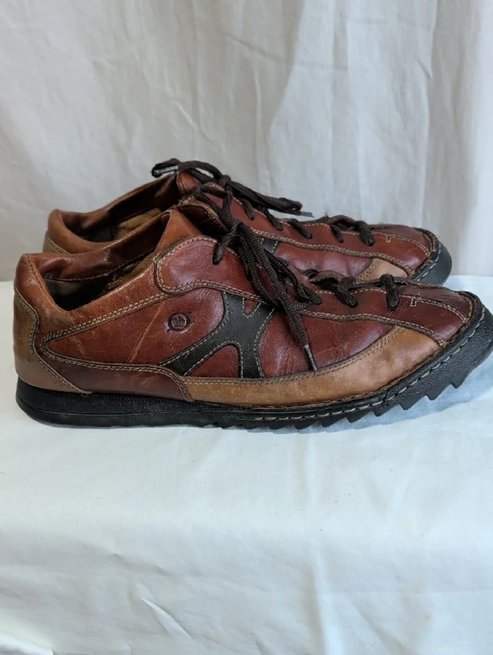 Born Men's Brown and Tan Tri Tone Leather Lace-Up Comfort Leisure Loafers